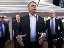 Rumah Eks Presiden Bolsonaro Digeledah Polisi Brasil
