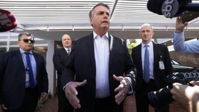 Rumah Eks Presiden Bolsonaro Digeledah Polisi Brasil