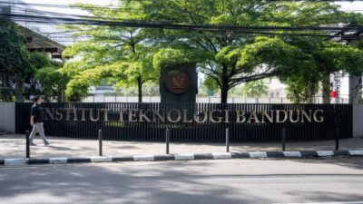 Pinjol Danacita Patok Bunga 1,75% ke Mahasiswa ITB, OJK Panggil Minggu Depan