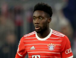 Real Madrid Tak Kenal Kata Menyerah: Alphonso Davies dalam Jangkauan Mereka!