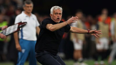 Jose Mourinho Menolak Rayuan Kontrak Menggiurkan dari Delegasi Al Ahli
