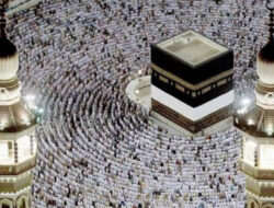 Di Tengah Suhu Panas Menyengat, Jemaah Haji Mulai Banjiri Mekkah