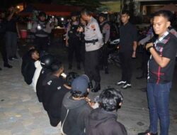 Bentrok Suporter Persis Solo di Stadion Manahan: 15 Orang Ditangkap, Beberapa Diduga Terlibat Narkoba