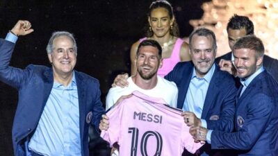 Messi Resmi Bergabung dengan Inter Miami, Berambisi Meraih Banyak Gelar