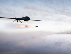 Serangan Drone Hentikan Operasi Terminal Minyak Rusia di Laut Baltik