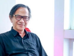 Sakit, Keluarga Mohon Doa untuk Kesembuhan Ray Sahetapy