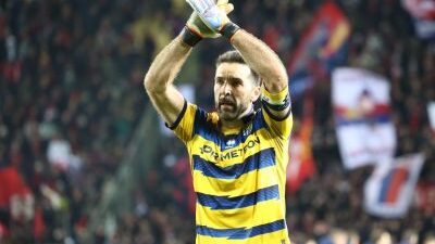 Gianluigi Buffon Pensiun karena Cedera yang Menghantui Kariernya!