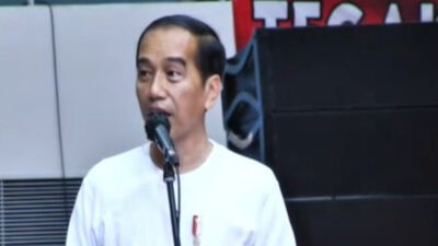 Jokowi Temui Ribuan Pelaku UMKM di Bitung