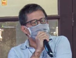 Rocky Gerung Kritik Sikap Moeldoko Pasang Badan untuk Jokowi: ‘Mental Relawan’ yang Tidak Tepat