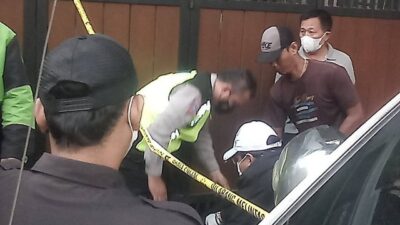 Kecelakaan Maut: Dua Pria Diduga Gangster Tewas Setelah Motor Menabrak Tiang Listrik di Kembangan, Jakbar