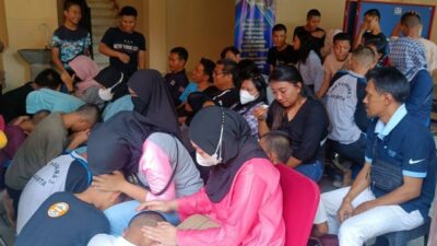 16 Anak STM di Mampang Ditangkap Saat Nyaris Tawuran: Sungkem Sama Orang Tua sebagai Permintaan Maaf