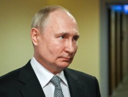 Presiden Rusia Vladimir Putin Menepis Rumor Kesehatan dan Pengganti