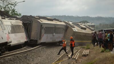 Kecelakaan Kereta Api Argo Semeru dan Argo Wilis, Satu Penumpang Alami Dislokasi, Perjalanan Terganggu