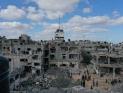 Pasukan Israel Terus Gempur Khan Younis di Gaza Selatan, ICJ Putuskan Henti Serangan