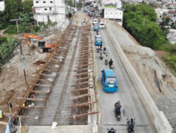 Tingkatkan Kualitas Infrastruktur Jalan, Brantas Abipraya Segera Tuntaskan Jembatan Cikereteg