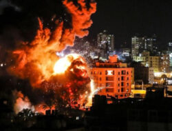 Cerita WNI: Situasi Mencekam di Tengah Saling Serang Hamas-Israel