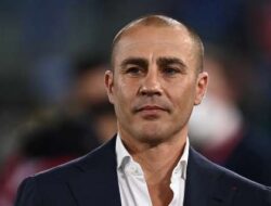 Fabio Cannavaro Tidak Ditawari Posisi Pelatih Napoli, Tapi Tetap Optimis