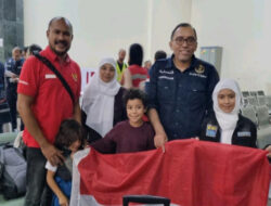 Satu Keluarga WNI Berhasil Dievakuasi dari Gaza