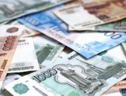 Iran dan Rusia Tinggalkan Dolar AS, Sepakat Perdagangkan dengan Mata Uang Lokal