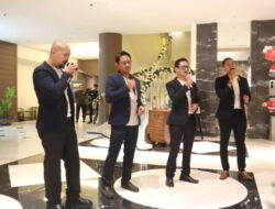 Christmas Tree Lighting Oakwood Suites Kuningan Jakarta, Mengundang Paduan Suara SOS Children’s Village Indonesia dan Penampilan Istimewa dari Karyawan