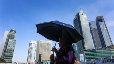DKI Jakarta Diprediksi Cerah Hari Ini, Suhu Capai 33 Derajat Celsius