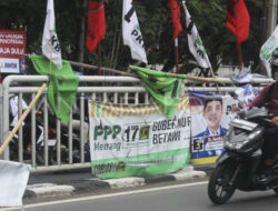 Bawaslu Akan Tinjau Lokasi APK yang Roboh di Tebet