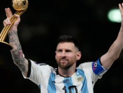 Untuk Ketiga Kalinya, Lionel Messi Raih Gelar Pemain Terbaik FIFA