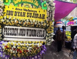 Rumah Duka Rizal Ramli Dipenuhi Karangan Bunga Presiden Jokowi, SBY hingga Anies