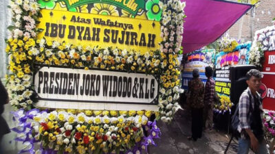 Rumah Duka Rizal Ramli Dipenuhi Karangan Bunga Presiden Jokowi, SBY hingga Anies