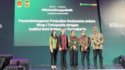 TikTok dan Tokopedia Berkolaborasi Bantu UMKM Batik, Modal Usaha Makin Mudah!