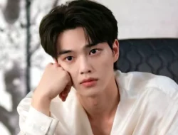 Aktor Korea Selatan Song Kang Siap Mendaftar Wajib Militer