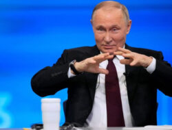 Putin Sebut Nuklir Rusia Lebih Canggih dari AS