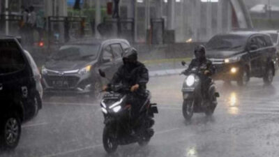 Siang Hari, Seluruh Wilayah Jakarta Diperkirakan Diguyur Hujan Disertai Petir