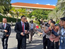 Antusias Ikuti Pembukaan World Water Forum, Menteri AHY Jalan Kaki