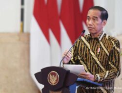 Jokowi Kembali Ingatkan Agar Rencana Kerja Pusat dan Daerah Harus Sinkron