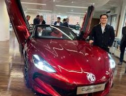 MG Motor Indonesia Memperkenalkan MG Cyberster, Roadster EV Pertama untuk Pasar Indonesia