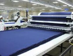 Tekanan pada Industri Manufaktur: Tekstil Alami Penurunan, Makanan dan Minuman Masih Stabil