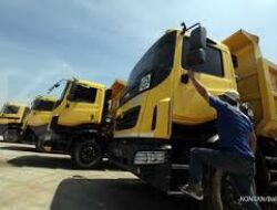 Penurunan Penjualan Truk Nasional: Dampak Kebijakan Impor dan Tantangan Ekonomi