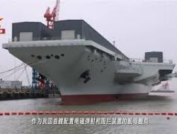 Kapal Induk China Masuki Perairan Jepang: Pertanda Meningkatnya Ketegangan Regional.