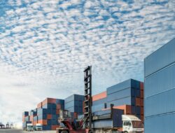 PT Pelindo Solusi Logistik Catat Pertumbuhan Positif di Semester I 2024