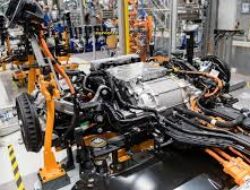 Wuling Motors Luncurkan Produksi Baterai Mobil Listrik di Indonesia dengan Inovasi Magic Battery.