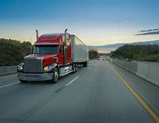 Featured image for 18 wheeler accident attorney baton rouge