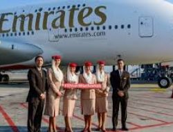 Maskapai Emirates Larang Pembawa Pager dan Walkie-Talkie Setelah Insiden Keamanan