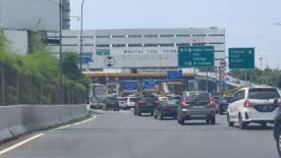 Jasa Marga Sesuaikan Tarif Tol Jakarta-Tangerang: Upaya Meningkatkan Layanan dan Investasi Infrastruktur