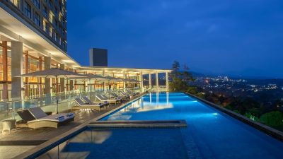 MARIPOSA MAGICAL NIGHT : PERAYAAN NATAL DAN TAHUN BARU  DI SWISS-BELRESORT DAGO HERITAGE