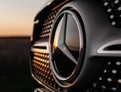 Mercedes-Benz Perkirakan Pasar Otomotif Menantang di 2025 Akibat Kenaikan PPN