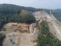 Progres Pembangunan Bendungan Bener Paket Dua oleh Waskita Karya Capai 60,26%