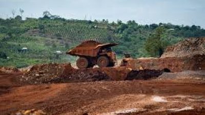 Indonesia Pertimbangkan Pemangkasan Kuota Nikel untuk Stabilkan Harga di Pasar Global