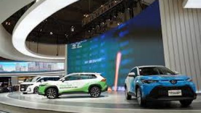 Toyota Sarankan Konsumen Segera Beli Kendaraan Sebelum PPN 12% Berlaku pada 2025