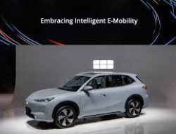 Geely Auto Resmi Masuki Pasar Indonesia dengan Geely EX5: SUV Listrik Inovatif untuk Masa Depan Mobilitas